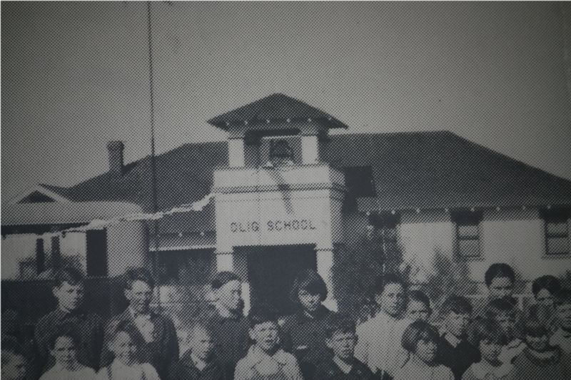 Olig School Photo